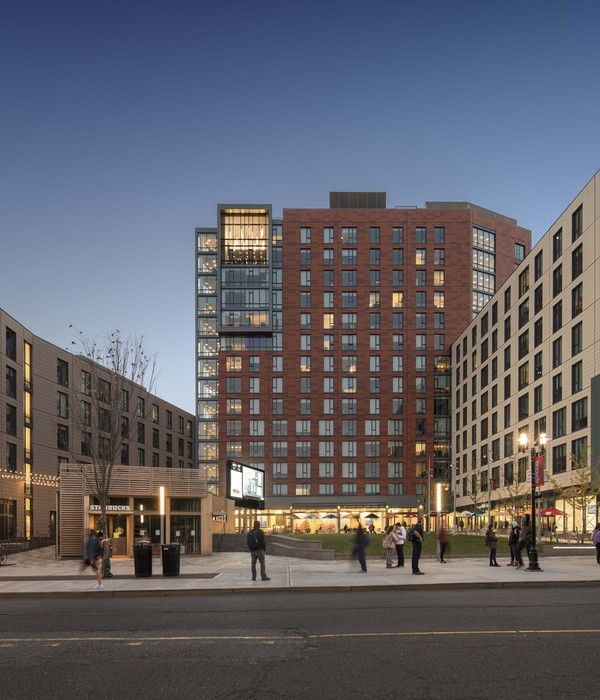 Rutgers University Sojourner Truth Apartments at The Yard / Elkus Manfredi Architects