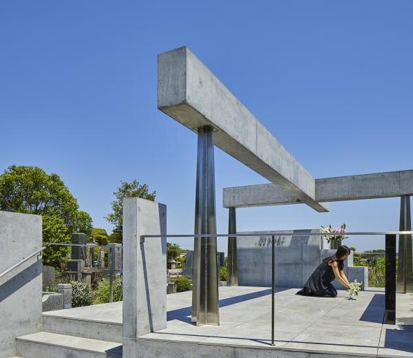 TAKESHI HOSAKA architects丨The Grave of Kamakura Yukinoshita Church丨日本