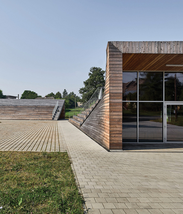 Local Activity Center / Marlena Wolnik MWArchitekci