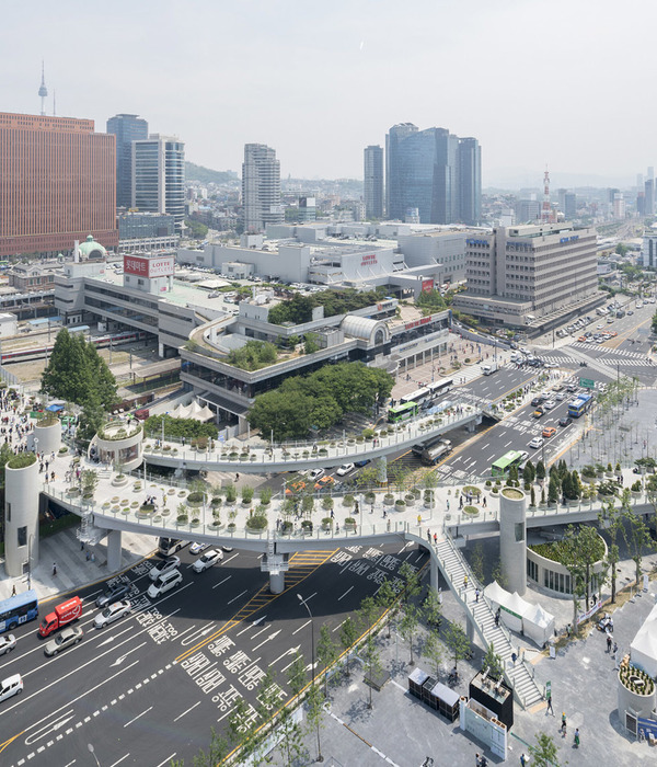 首尔废弃高架桥变身为绿色空中花园