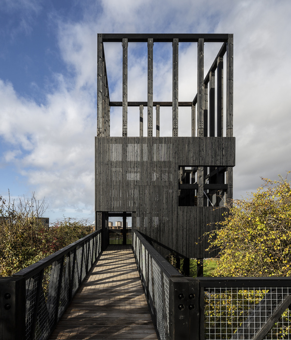 The Bothy and Tùr at Cuningar Loop / jmarchitects