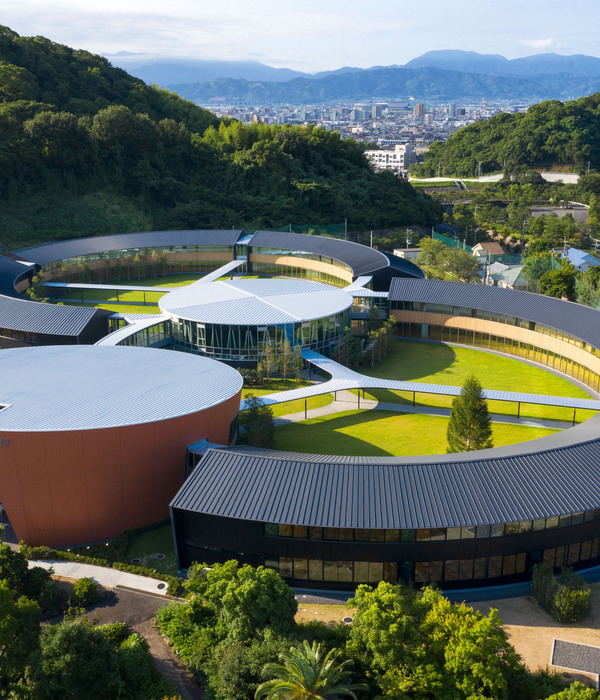 AIKO Educational Institution / TAISEI DESIGN Planners Architects & Engineers