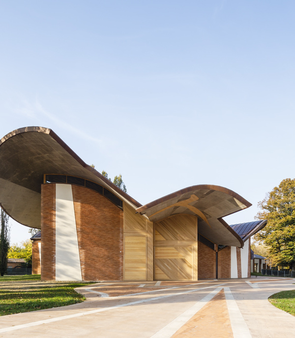 San Giacomo Apostolo Church and Parish Complex / Miralles Tagliabue EMBT