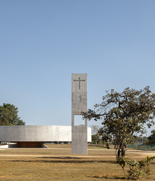 Sagrada Familia Parish / ARQBR Arquitetura e Urbanismo