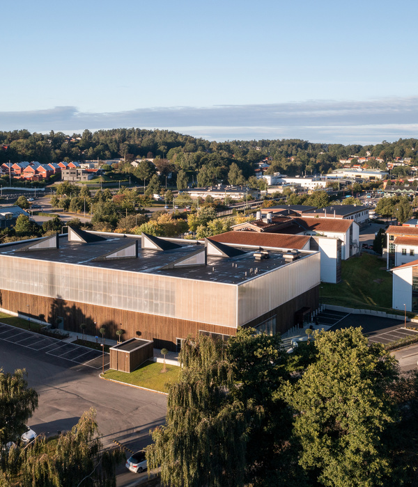 Östermalm Hall Padel / Tengbom