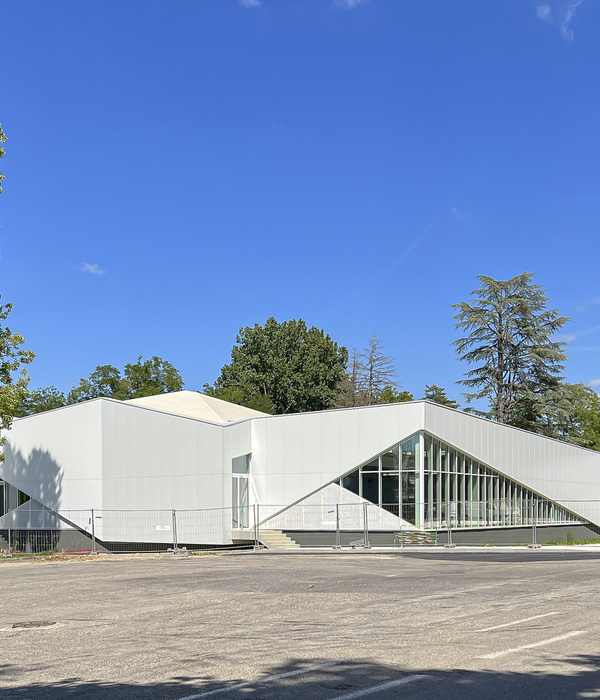 Swimming Pool Alice Millat / Atelier PO&PO design architect and agent