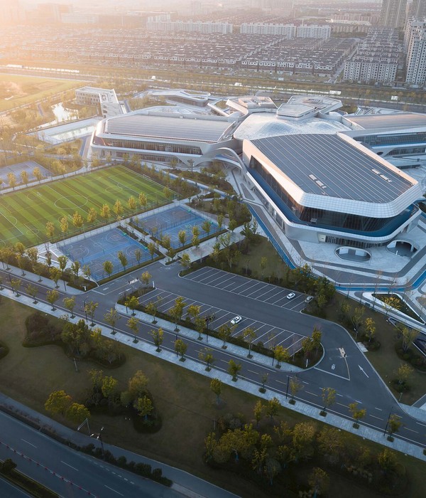 Tongxiang National Fitness Center and Li Ning Sports Park / PT Architecture Design