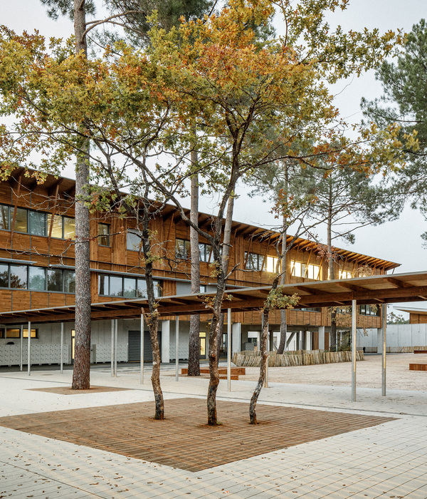 Pian Medoc Junior High School / BPM Architectes