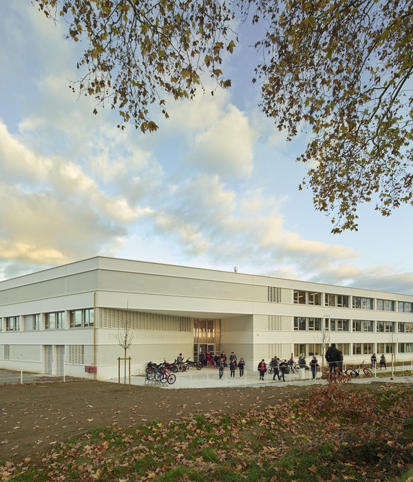 Saint Genevieve’s School / Taillandier Architectes Associés