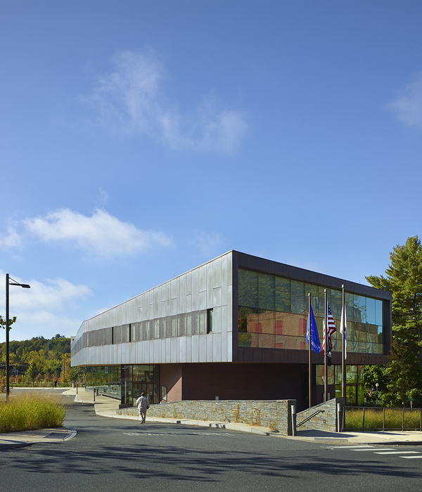 John W. Olver Transit Center, Net-Zero Energy Building | Charles Rose Architects Inc.