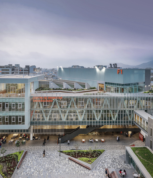 Universidad de Lima Recreation, Wellness, and Student Life Center / Sasaki