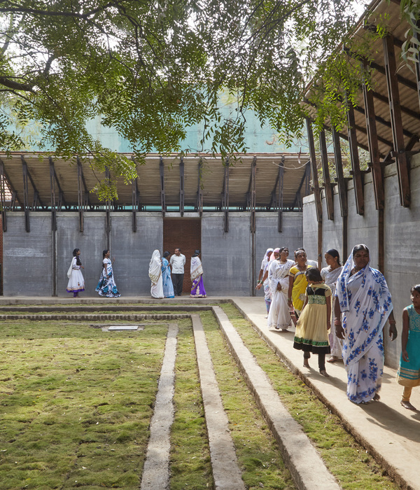 Jetavan Spiritual Center / Sameep Padora & Associates