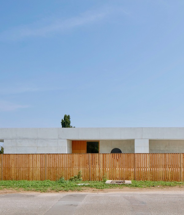 After-School Care & School Restaurant / LDA Architects