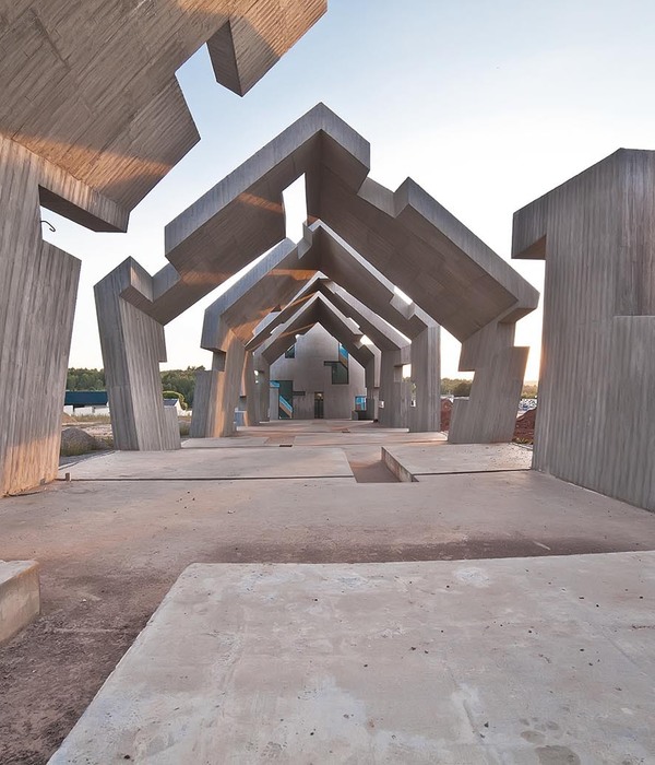 Mausoleum of the Martyrdom of Polish Villages / Nizio Design International