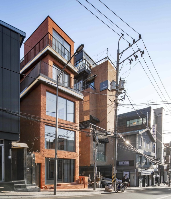 Na-bom Building / Donggarm Architecture, Inc.