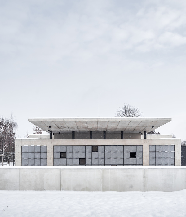 HSC Cemetery / Objektor