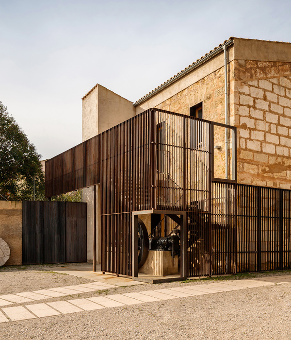 Farinera de Can Suau Refurbishment / Montis Sastre Arquitectura