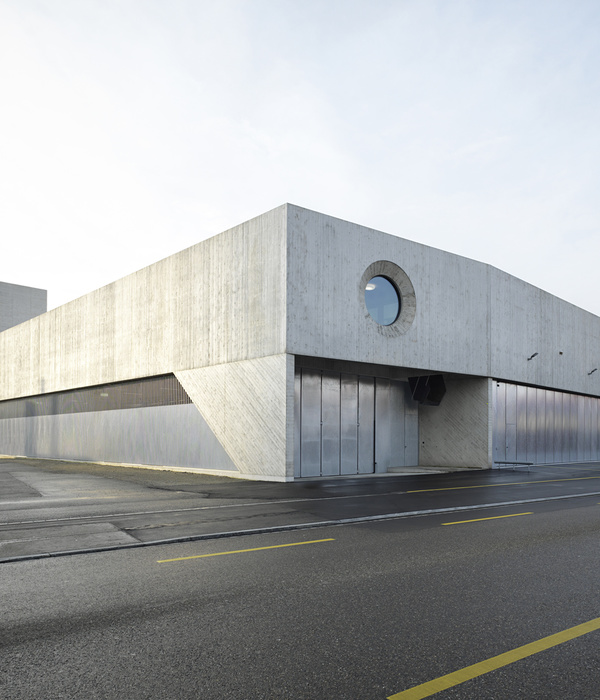 VBZ Busgarage Facility / Pool Architekten