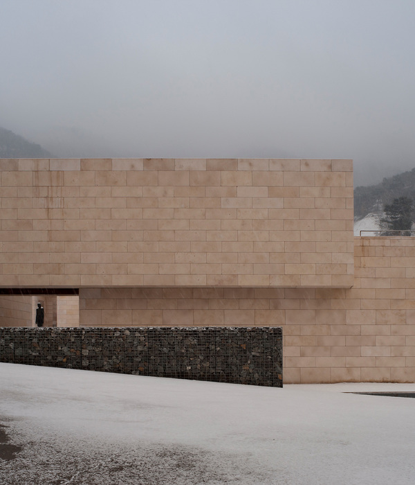 Bundang Memorial Park Charnel House / Studiozt