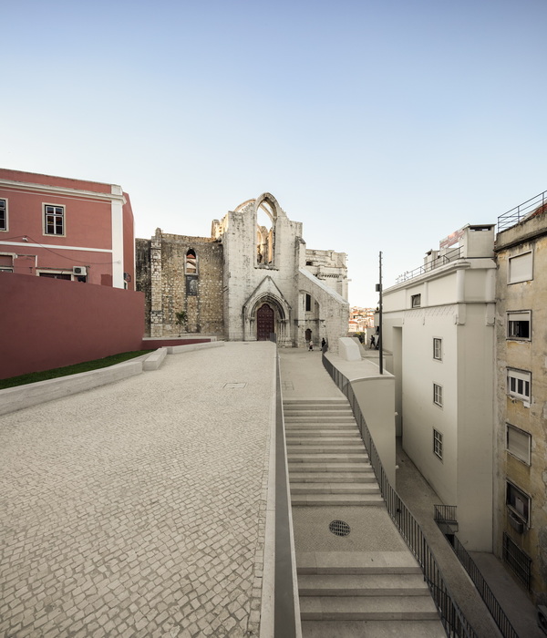 Urban Renewal of Chiado Neighborhood / Álvaro Siza + Carlos Castanheira