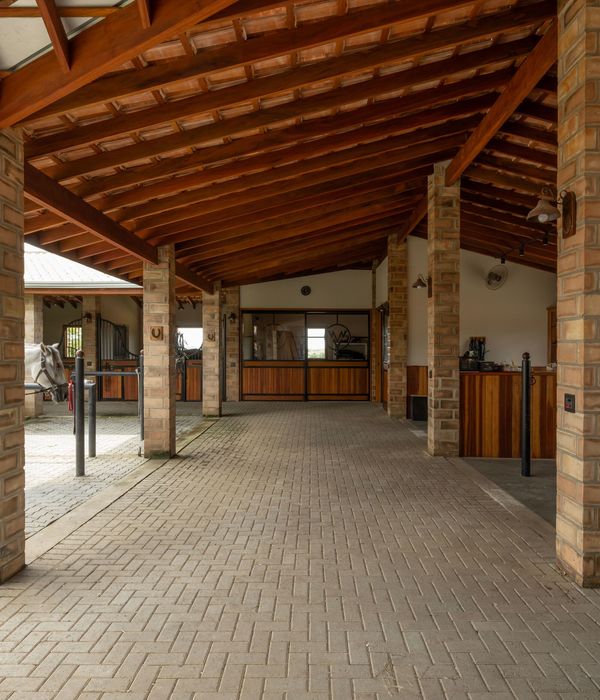 Haras VM Dressage Stables / Per Cavalli Arquitetura