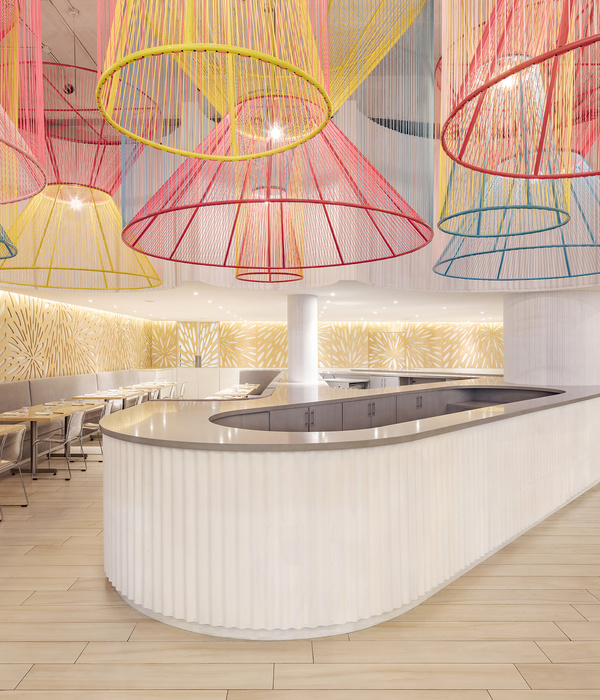 Happy Panda II Restaurant / Hou de Sousa