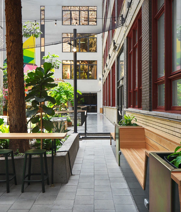 Collège de Maisonneuve - Interior Garden