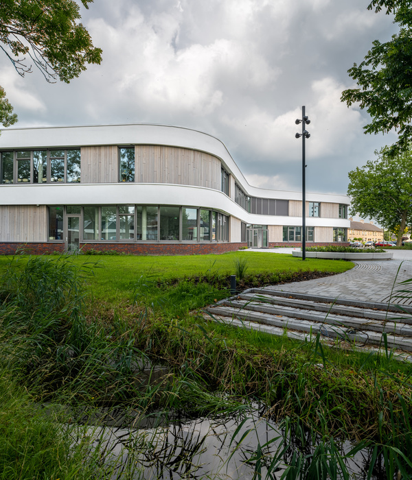 Ashram College Nieuwkoop / Broekbakema