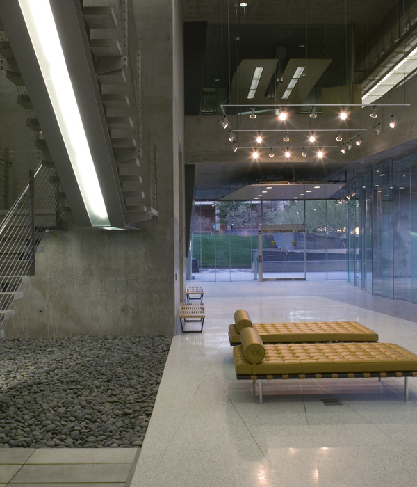 University of Arizona Meinel Optical Sciences Building