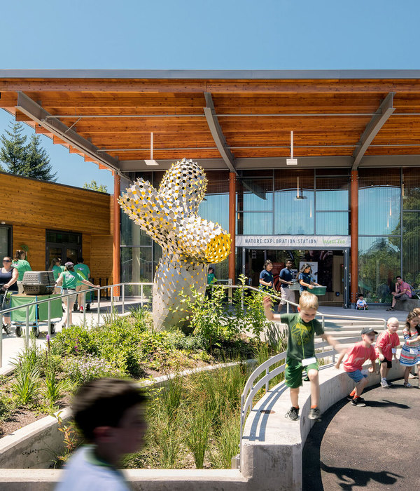 Oregon Zoo Education Center / Opsis Architecture