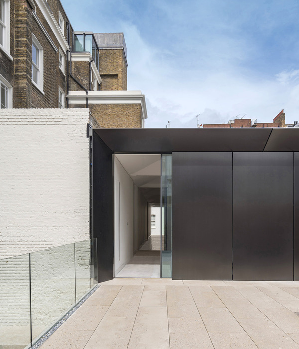 Cromwell Place Exhibition and Working Space / Buckley Gray Yeoman