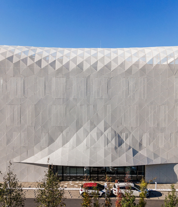 Wave One Research Center/ FAAB