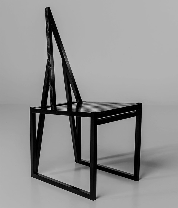 阿尔托大学学生打造黑染实木椅